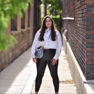 Meet your Posher, Virginia